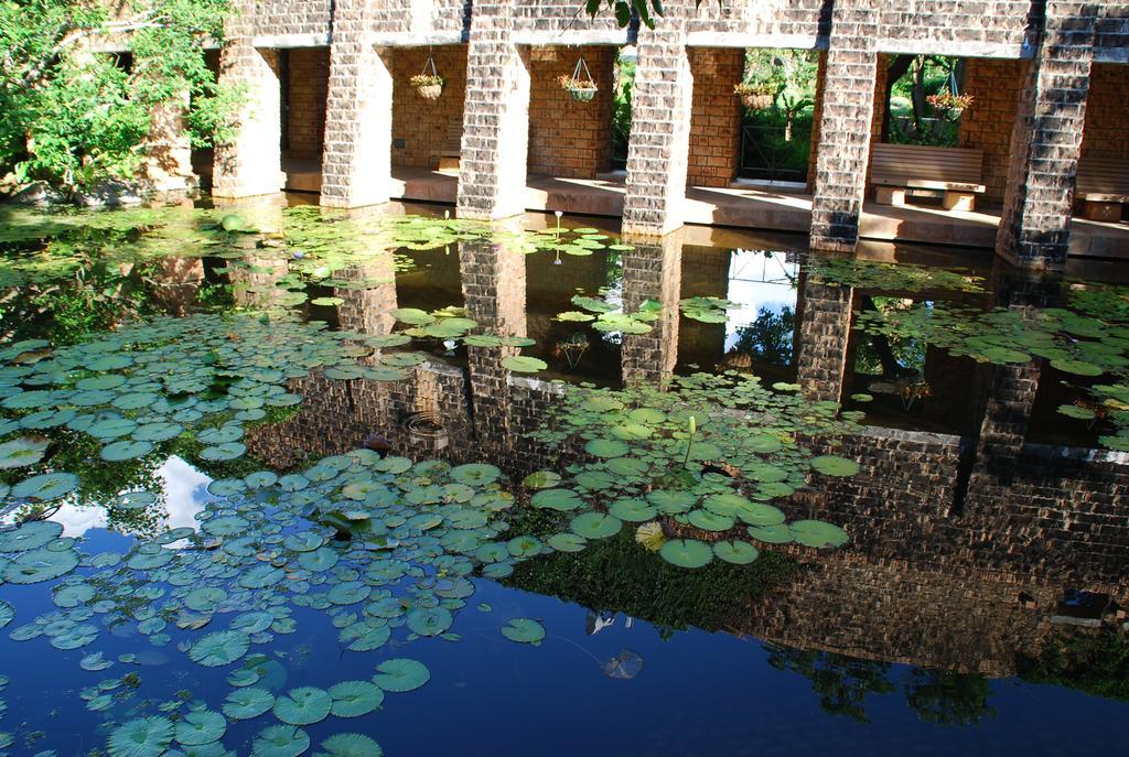 Yukurinaresort Okinawa Garden House Motobu Exterior photo
